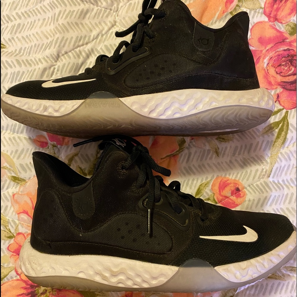 Nike kd mid top